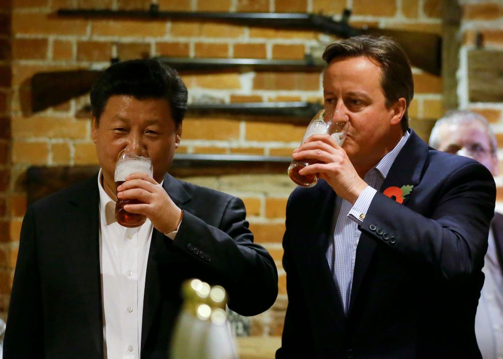 David Cameron and Xi Jinping