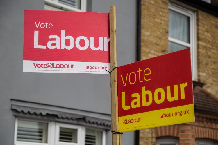 Labour campaign boards (Guy Corbishley / Alamy Stock Photo)