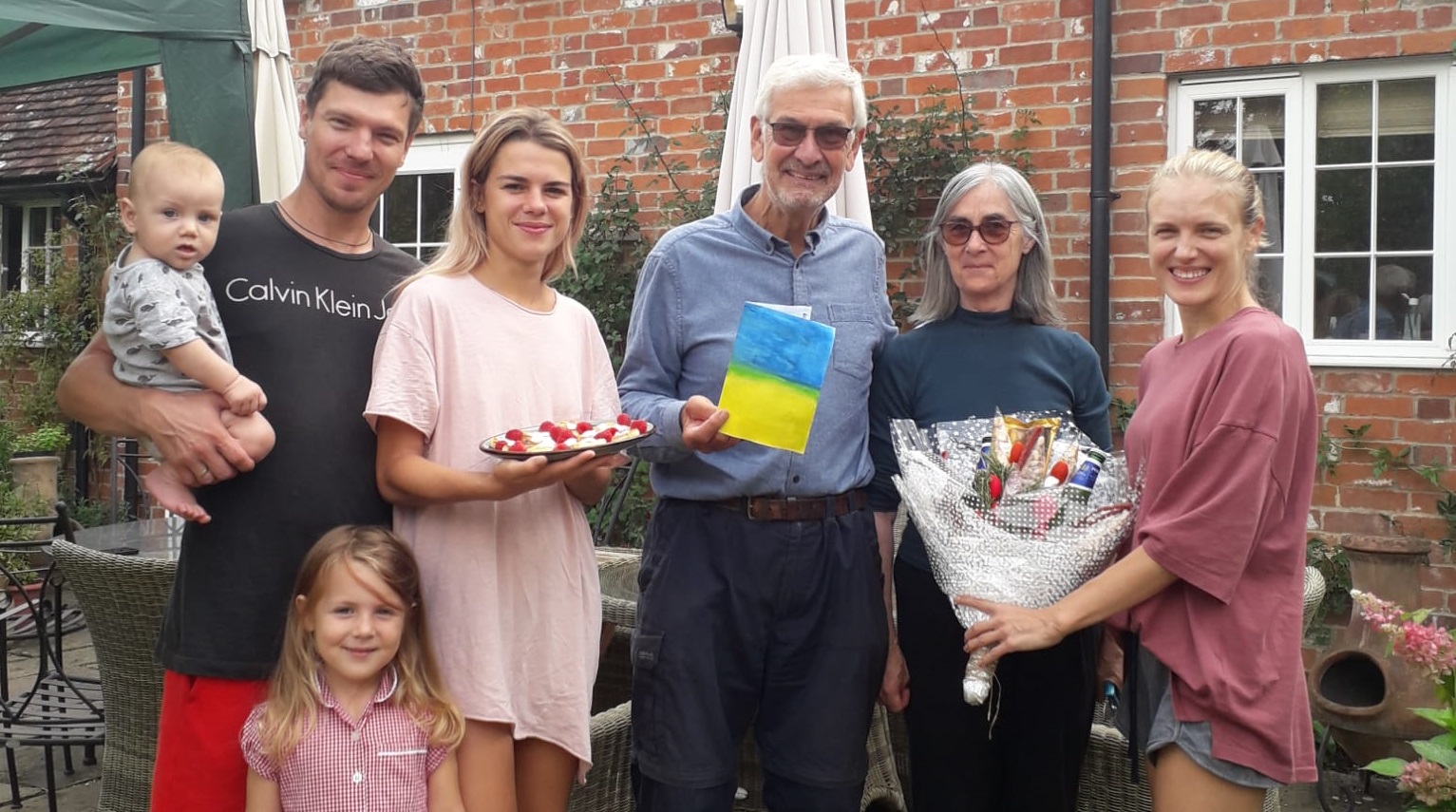 Robert, Jane and their Ukrainian guests