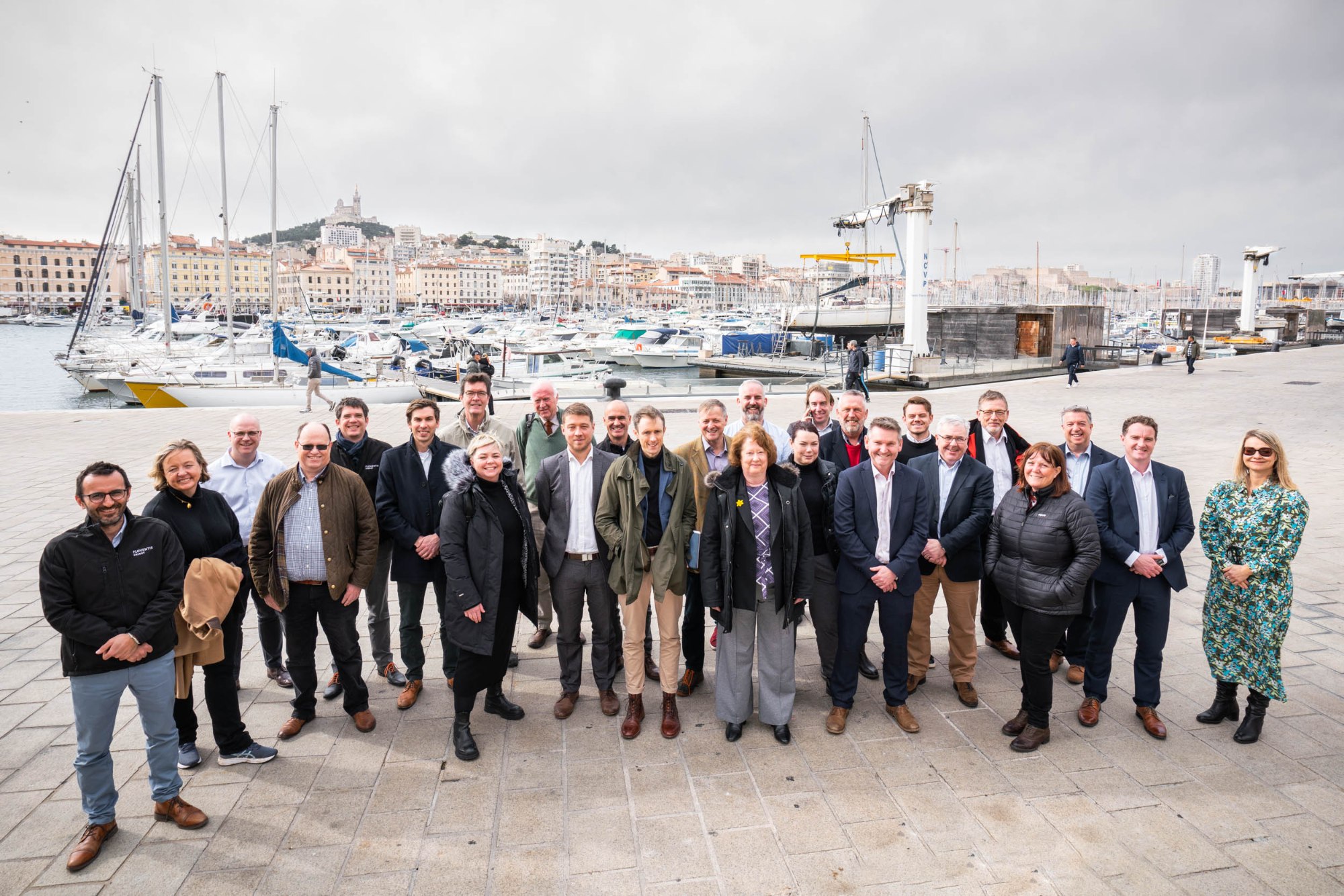 A delegation of Welsh supply chain companies, ports and industry bodies including the F4OR team, on a visit to Fos-sur-Mer, SBM Offshore’s fabrication facility near Marseille, where floating wind platforms for Provence Grand Large, the first of France’s pilot floating windfarms, are being assembled. 