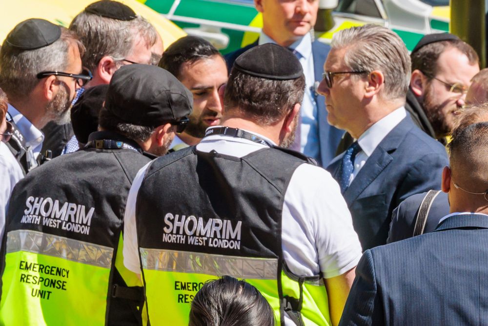 Starmer visits Golders Green