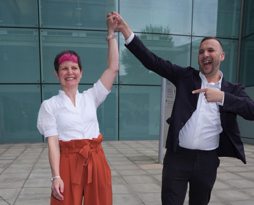  Zoe Garbett celebrates with Green Party leader Zack Polanski, after being declared the winner in the 2026 London Borough of Hackney mayoral election