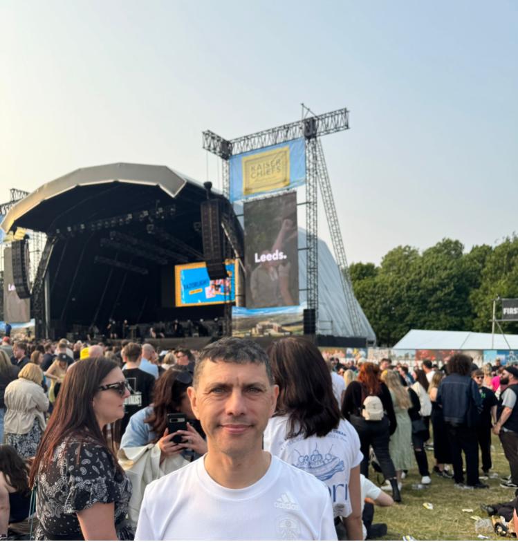 Alex Sobel, Kaiser Chiefs