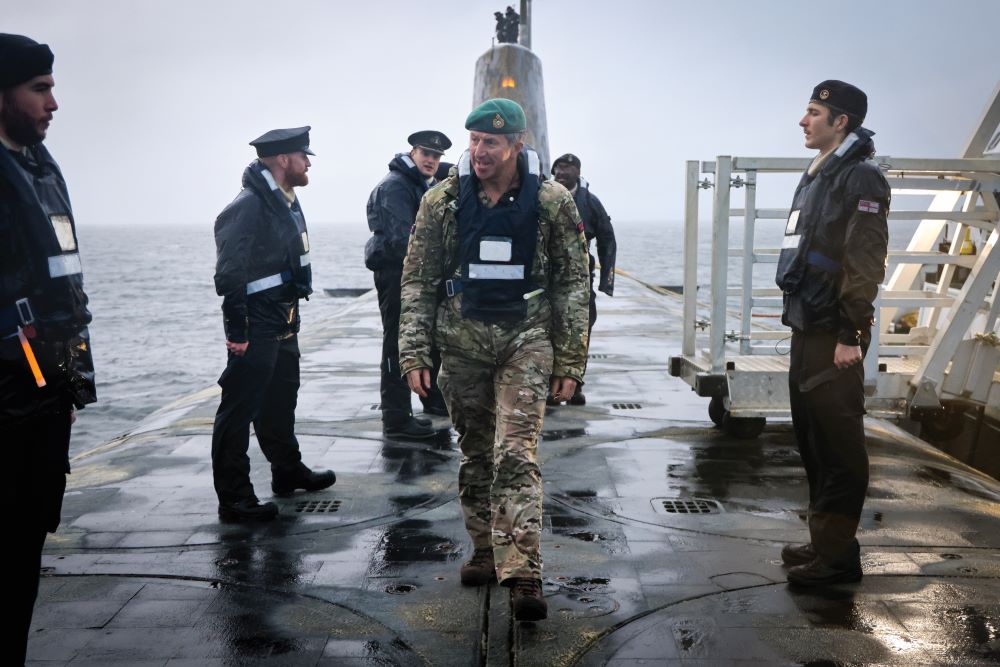 Sir Gwyn at sea